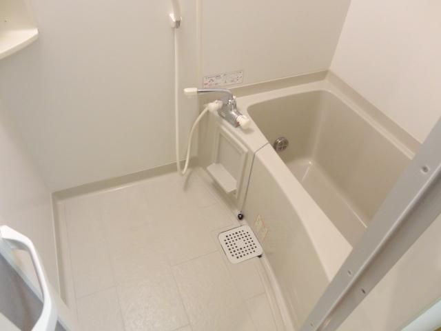 バス・シャワールーム　★追焚給湯付き★