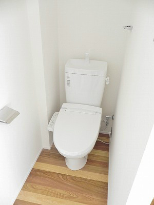 トランスアパートメントのトイレ写真