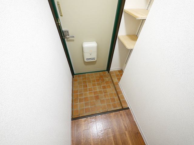 玄関　シンプルで使いやすい玄関です