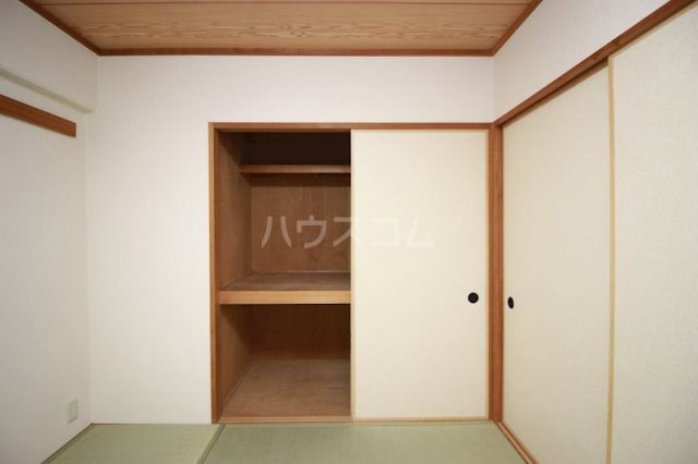 プレシアスタウン和地山公園の内装写真