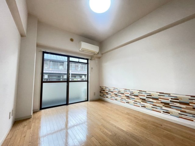 居室・リビング　※別部屋参考写真