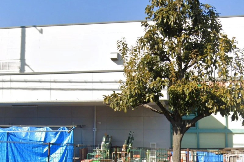 ホームセンター　DCM大府店（ホームセンター）まで398m