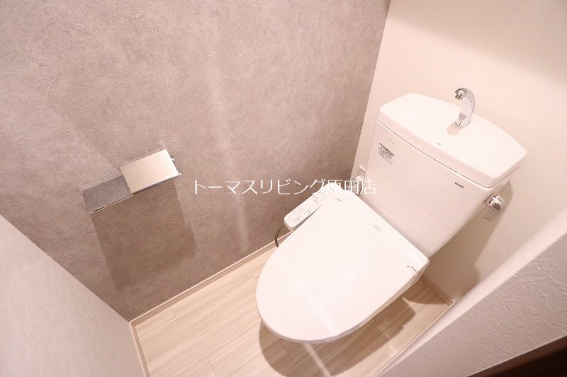 トイレ　102号室写真