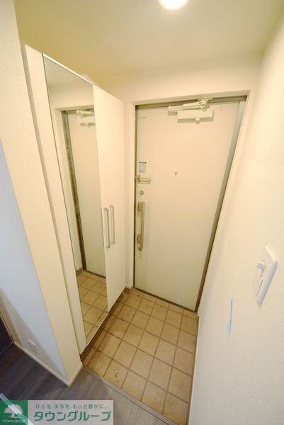 玄関　★お問い合わせはタウンハウジングまで★