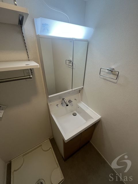 洗面設備　同仕様