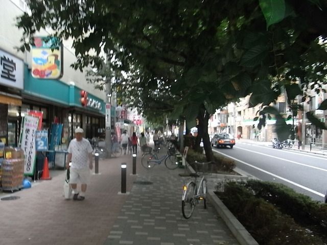 スーパー　ライフ新桜台駅前店（スーパー）まで573m