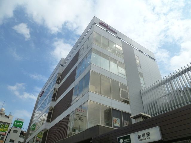 銀行　みずほ銀行桜台支店（銀行）まで392m