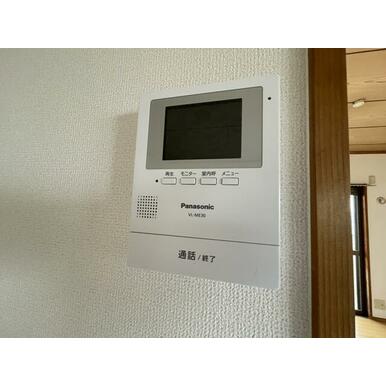 セキュリティ　※写真は別号室のものですので現状優先とさせていただきます
