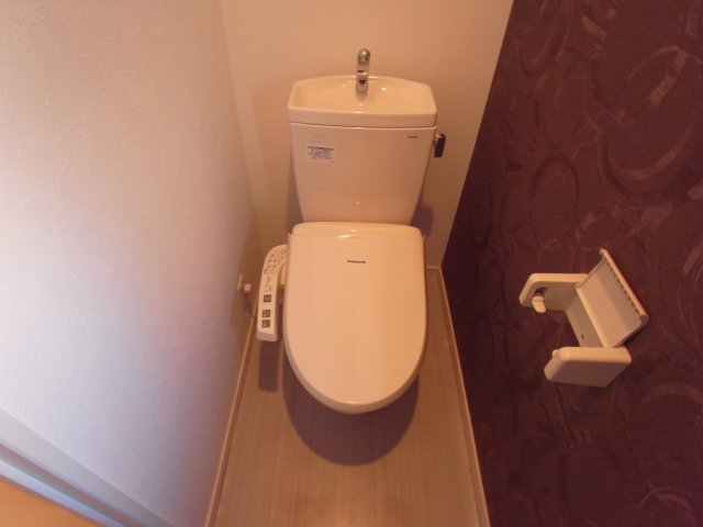 トイレ　※参考写真