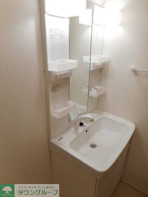 洗面設備　別部屋参照　現状優先