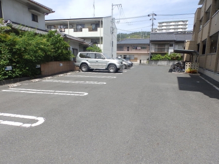 駐車場　駐車場があります