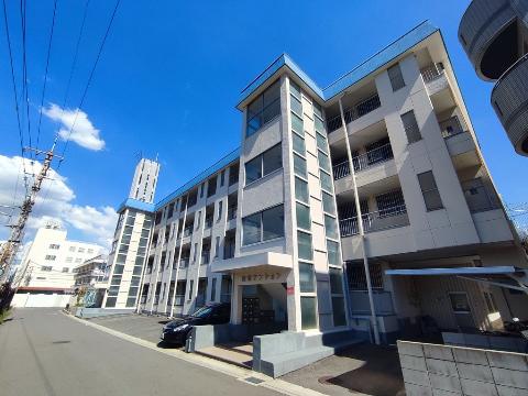 昭和マンション　(株)ホームメイト管理の建物外観