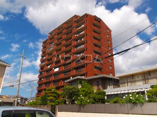 豊橋市船町のマンションの建物外観