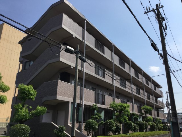 ベルデ堺東の建物外観