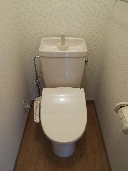 【アルカサール　Iのトイレ】