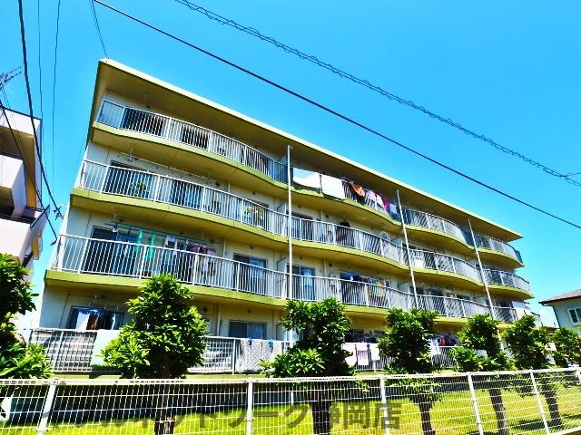 静岡市葵区古庄のマンションの建物外観