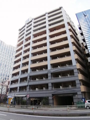 大阪市西区土佐堀のマンションの建物外観