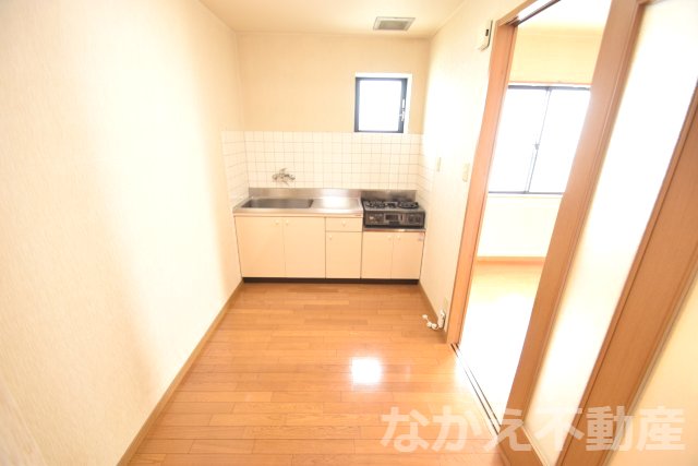 パインヴィレッジ2_内装_1