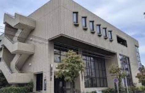 役所　世田谷区役所 梅丘分庁舎（役所）まで1283m