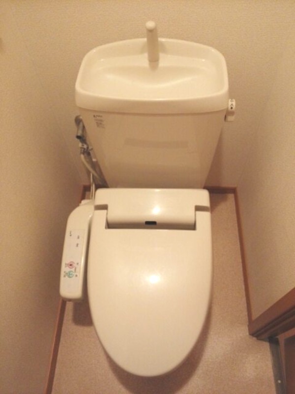 トイレ　図面と現状に相違がある場合には現状を優先