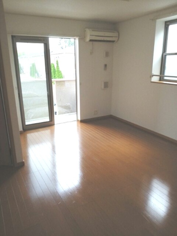 居室・リビング　図面と現状に相違がある場合には現状を優先