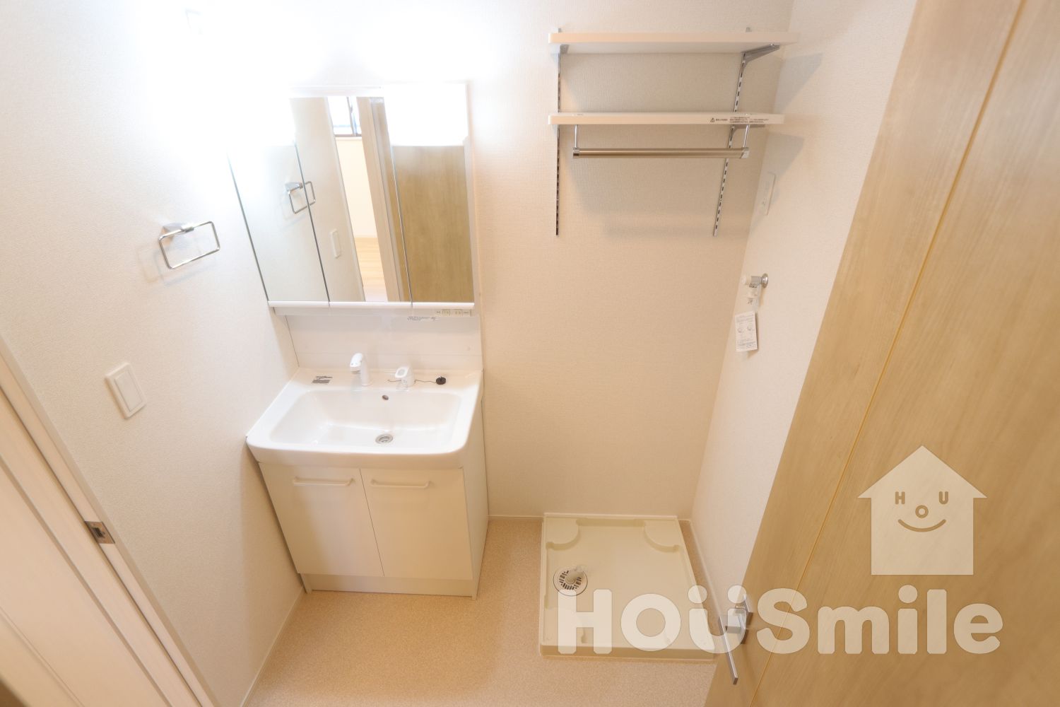 洗面設備　※現在建築中・同タイプの写真を使用