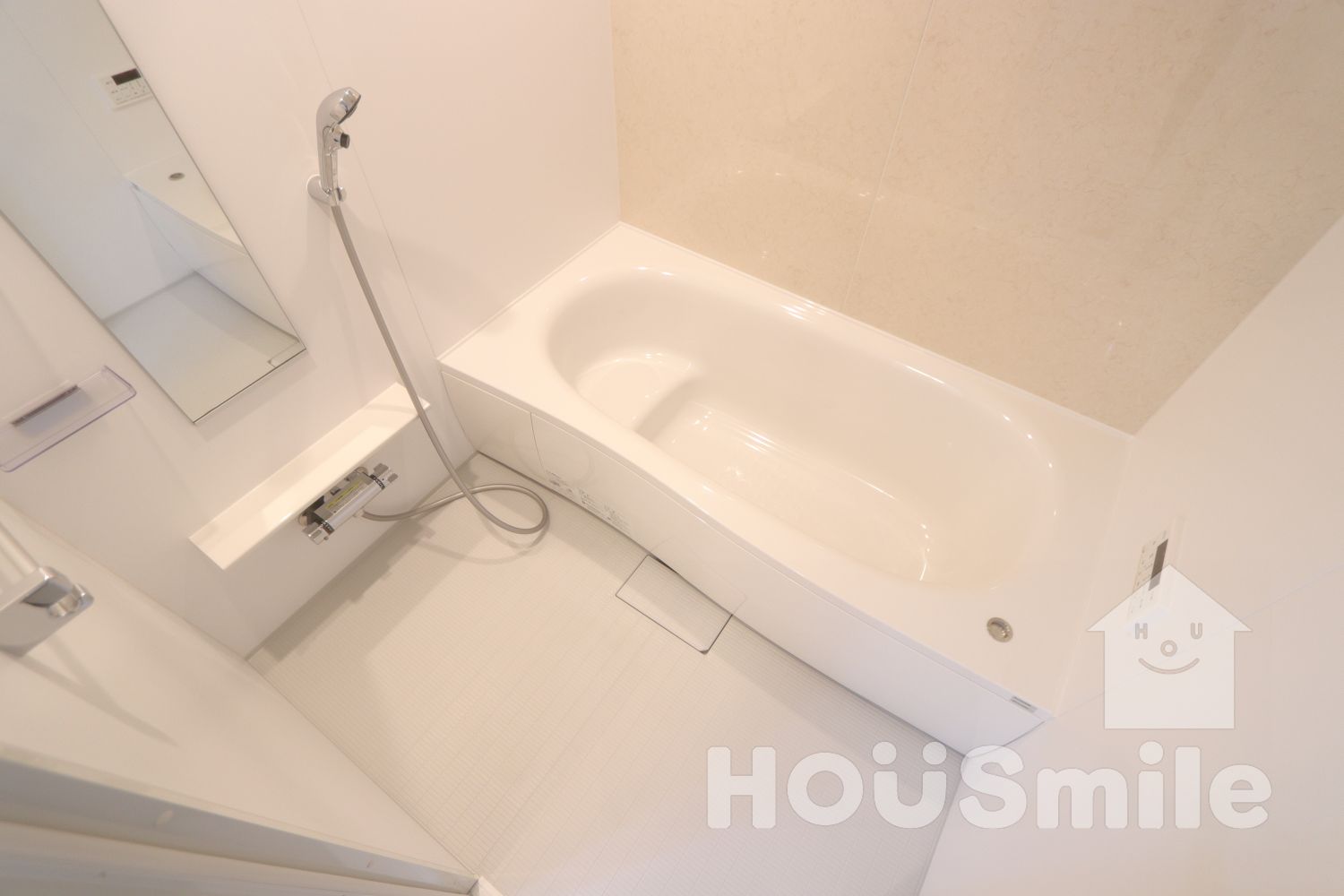 バス・シャワールーム　※現在建築中・同タイプの写真を使用