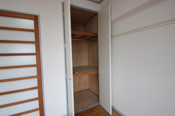 収納　※別部屋の写真です
