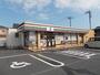 コンビニ　セブンイレブン富士市松岡南店（コンビニ）まで350m