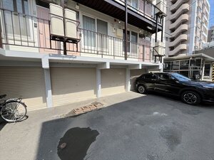 【ルーベデンス新道東の駐車場】