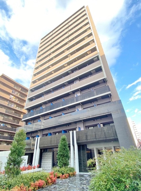 S-RESIDENCE新大阪WESTの建物外観