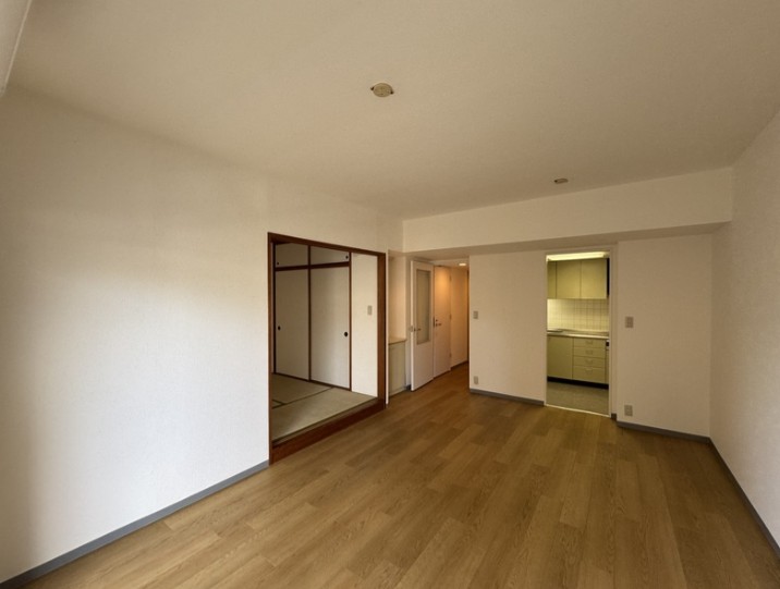 居室・リビング　広々室内