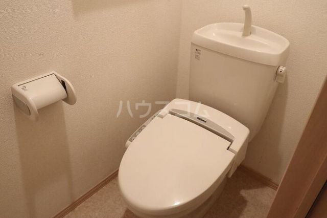 【ロイヤルクレール　Eのトイレ】