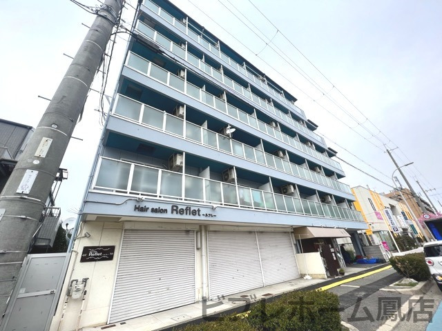 堺市中区深井東町のマンションの建物外観