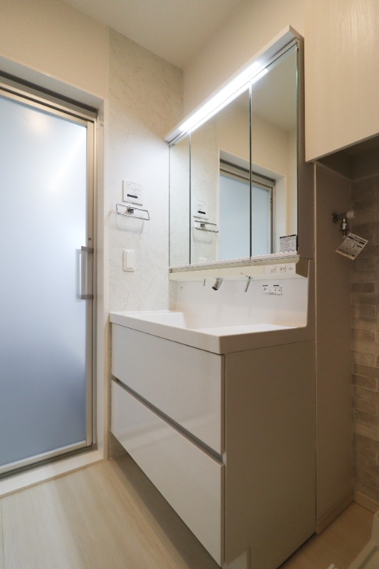 洗面設備　図面と現状に相違がある場合には現状を優先