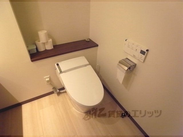 トイレ　共用スペース