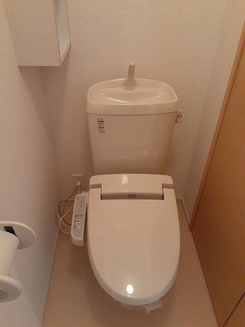 【プラシ－ド　Iのトイレ】
