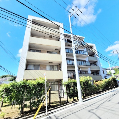 横浜市南区別所のマンションの建物外観