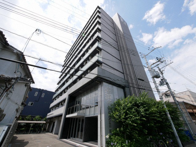 エステムコート梅田・天神橋IIIアヴァンテの建物外観