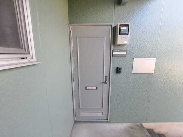 玄関　玄関ドア