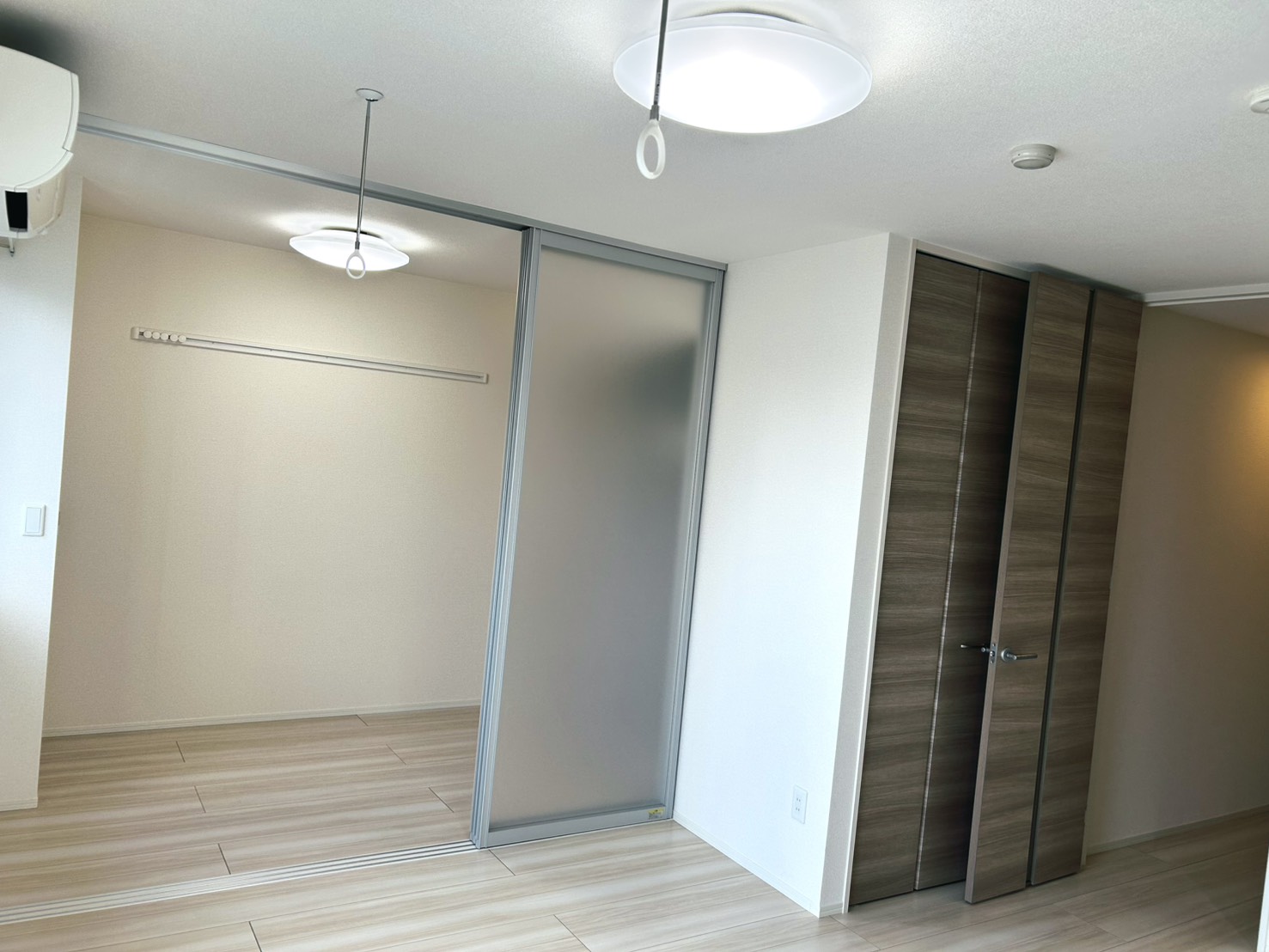 酒田市D-room本町307の居間写真