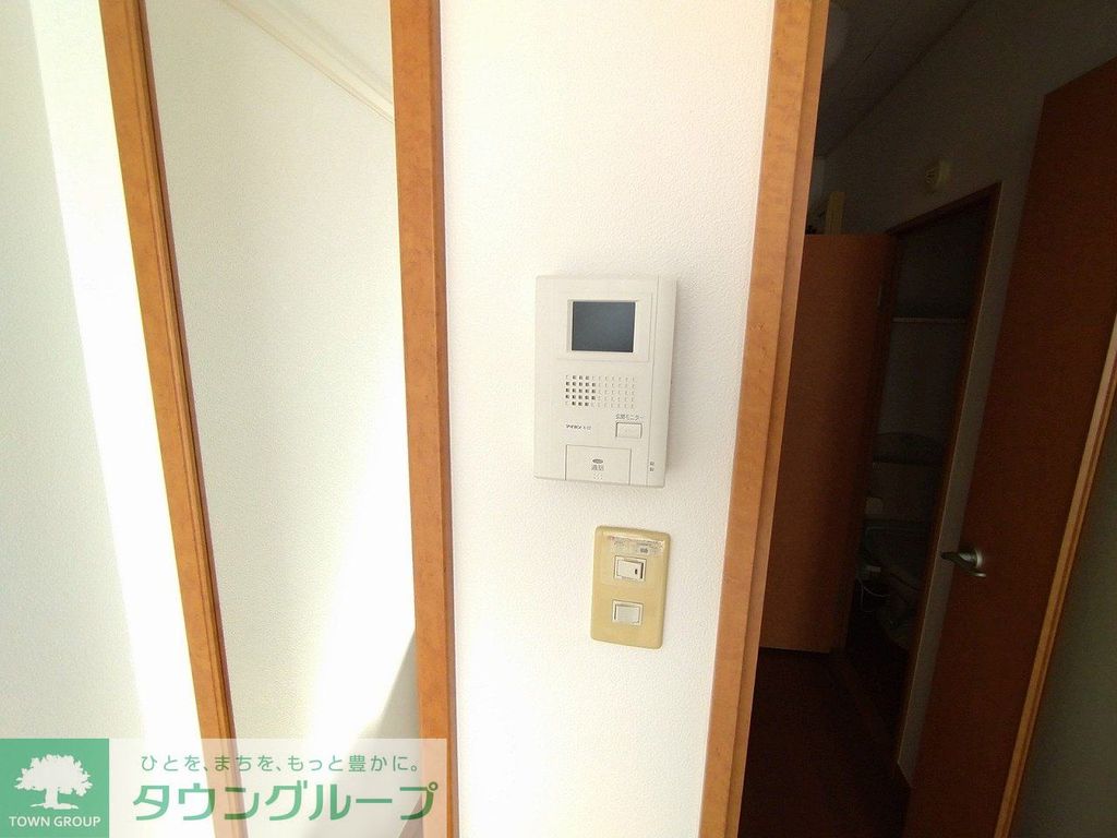 その他　2階は絨毯仕様