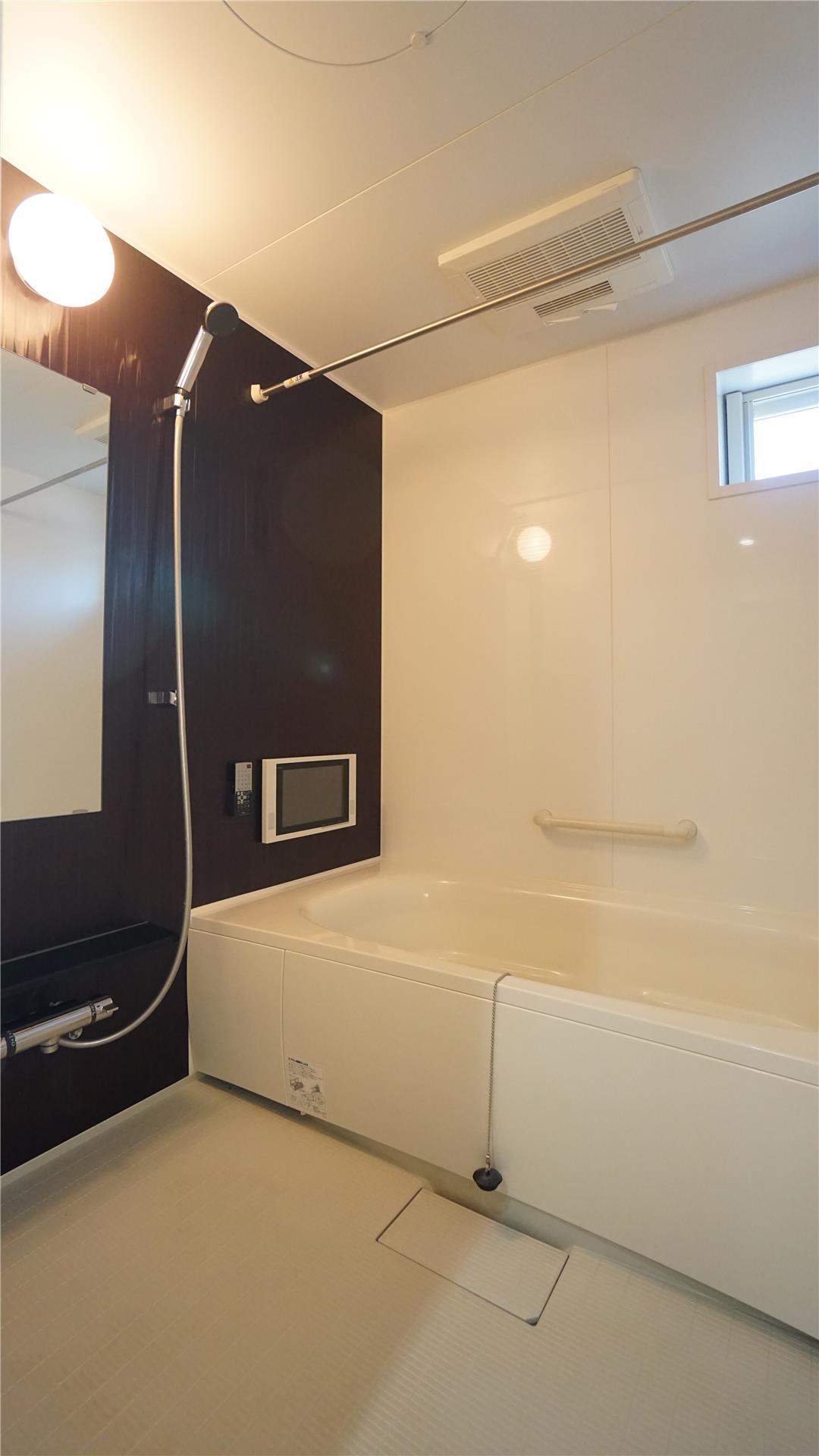 バス・シャワールーム　別のお部屋のお写真です