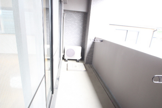 バルコニー　※別部屋の写真です