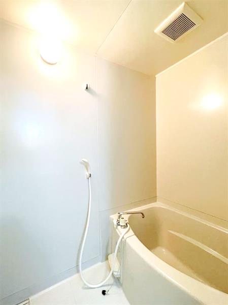 バス・シャワールーム　嬉しいバストイレ別