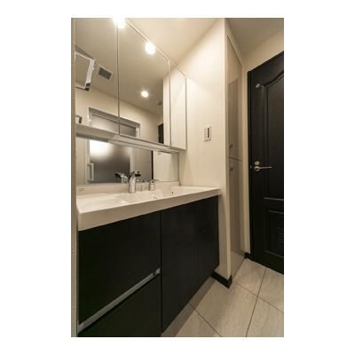 洗面設備　★収納付き、独立洗面台★