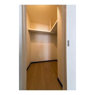 収納　★ウォークインクローゼットで収納力抜群★