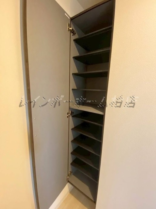 玄関　同施工。参考写真。