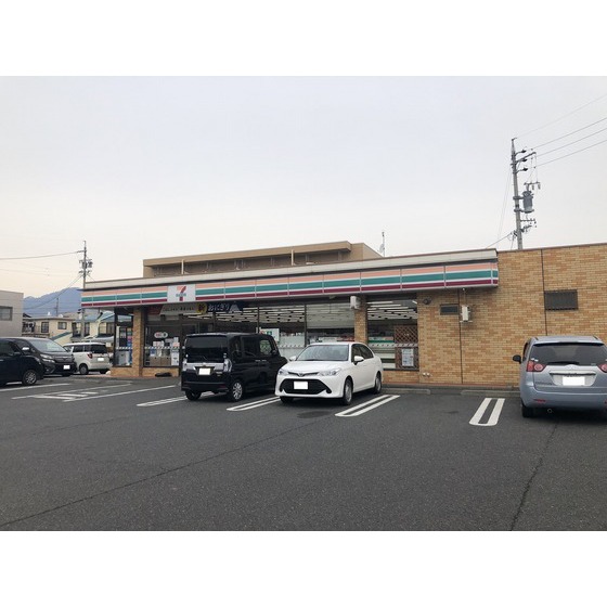 コンビニ　セブンイレブン長野若里店（コンビニ）まで464m