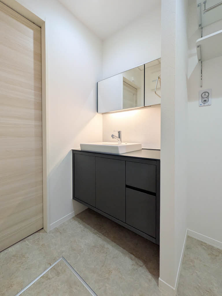 洗面設備　※別物件のイメージ写真です。現況優先となります。